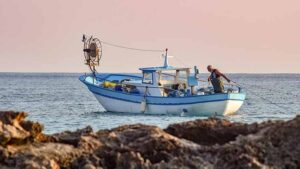 ΠΑΛΥΘ: Έως 16 Οκτωβρίου οι αιτήσεις για επενδύσεις σε αλιευτικά σκάφη